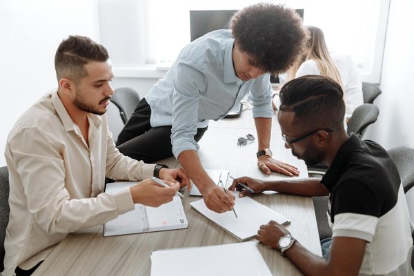 10 astuces essentielles pour réussir votre signature électronique